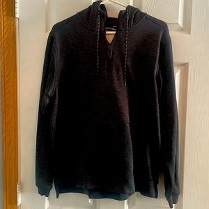 Under armour cold gear hoodie black with thin white stripes large size